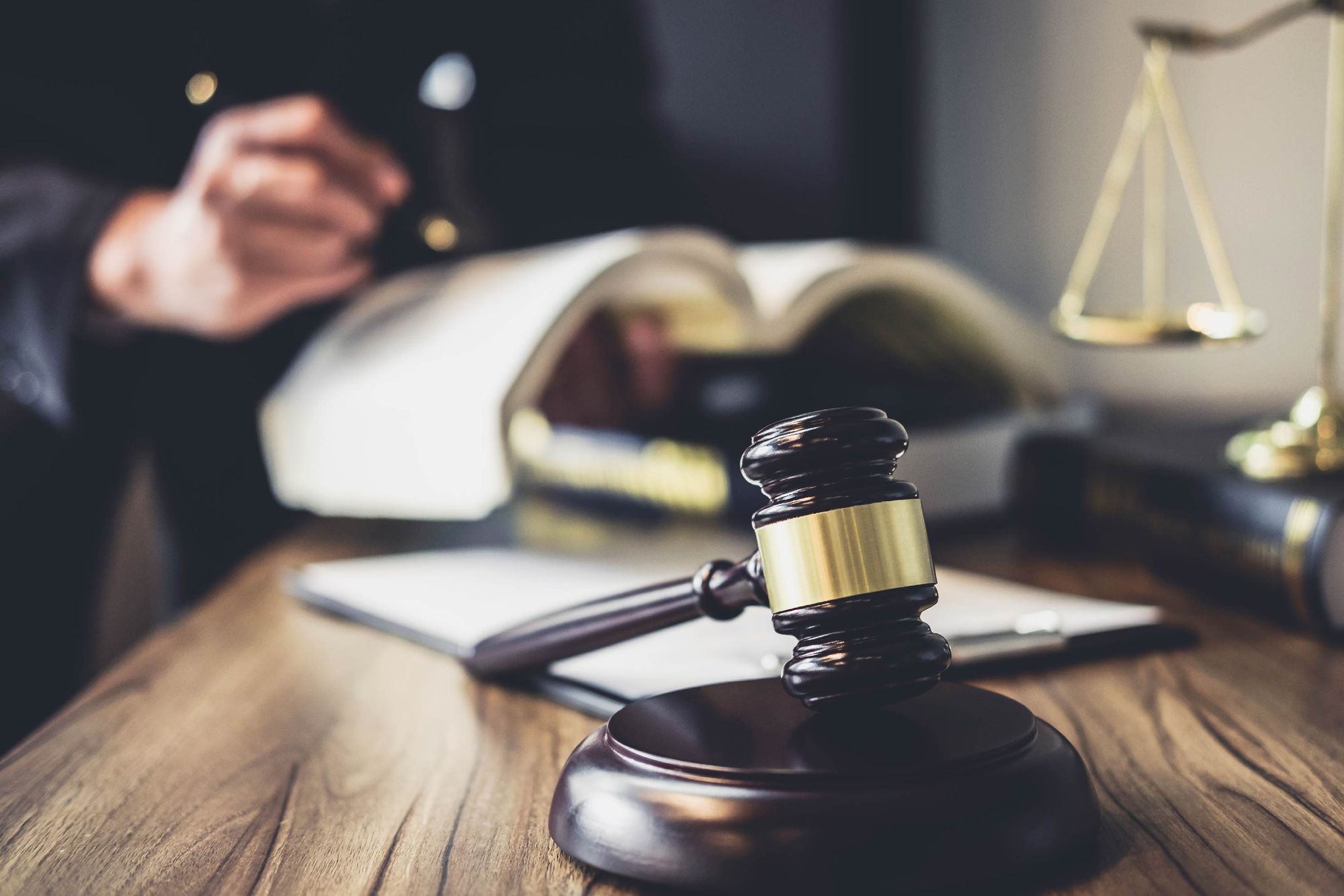 Binance is under the scrutiny of European regulators as it enters into stock trading