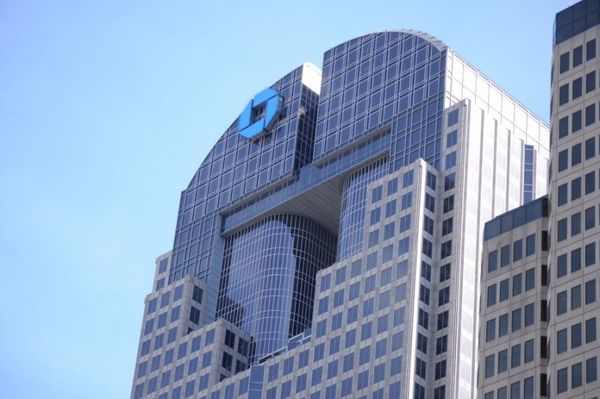 JP Morgan's Securities is trading bitcoin through custodian accounts in Sweden since September 2017