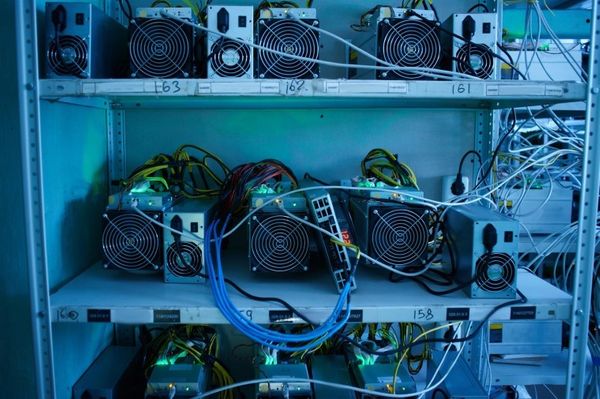 600 Bitcoin Mining rigs stolen in Iceland