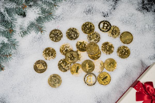 Crypto under the Christmas Tree? Australians Say, Why Not?