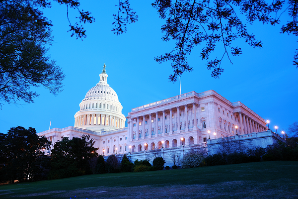 US Senator Warren Stresses the Need for Further Regulation