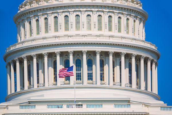 Elizabeth Warren Introduces Controversial Digital Assets AML Act